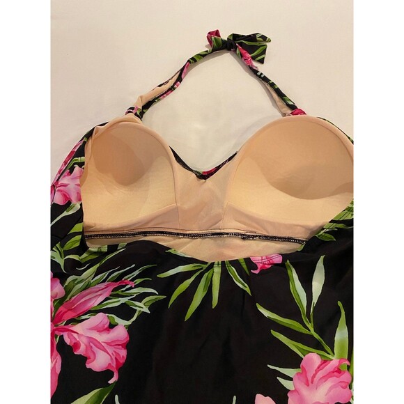 White Stag Halter Swimsuit Womens One Piece Size 3X 22W to 24W Pool Swimwear - Picture 7 of 10